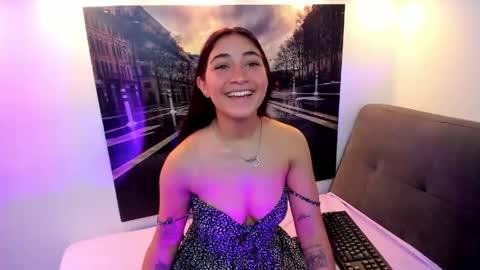 Nina online show from May 28, 7:23 pm