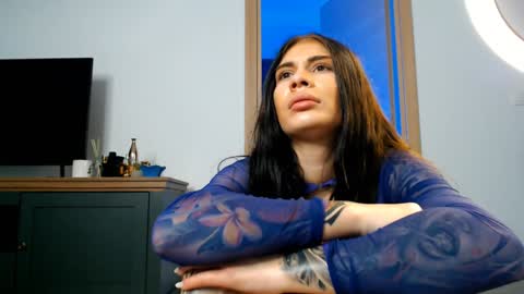 Nina online show from January 26, 1:58 pm