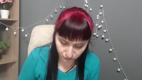 ninaflawlees online show from February 3, 1:04 pm