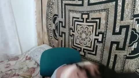 N I N A online show from February 19, 8:10 pm