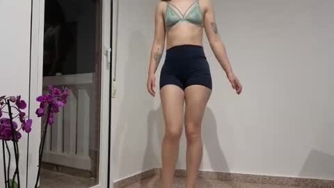 ninamika online show from May 30, 9:57 pm