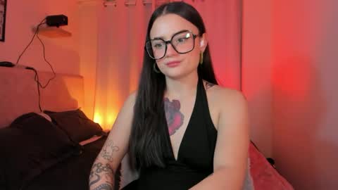 Snapshot of ninavolkov chatting on September 8, 9:25 pm ninavolkov online show from September 8, 9:25 pm