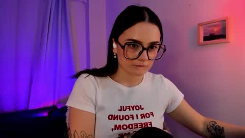Snapshot of ninavolkov chatting on September 24, 11:00 pm ninavolkov online show from September 24, 11:00 pm