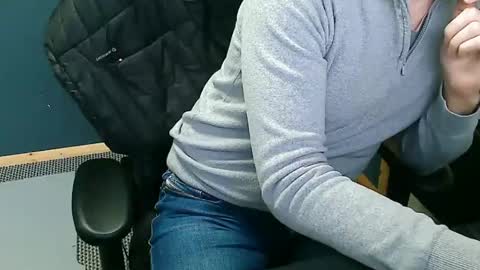 Nineinches online show from January 27, 1:09 pm