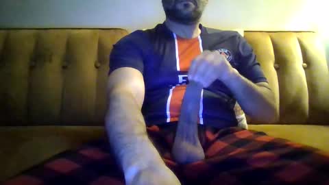 nineinchthicky online show from May 31, 3:05 am