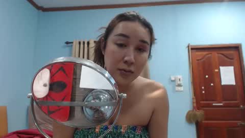 Snapshot of ninewladyboy chatting on September 22, 8:57 pm ninew online show from September 22, 8:57 pm