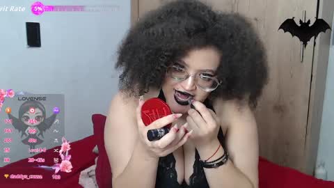 Doll independent model online show from April 7, 4:47 am