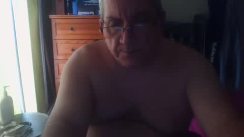 Dennis online show from October 31, 3:23 pm