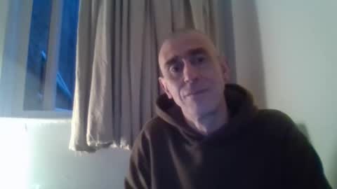 nirevess online show from February 12, 5:16 pm