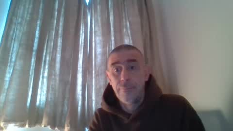 nirevess online show from January 13, 12:45 pm