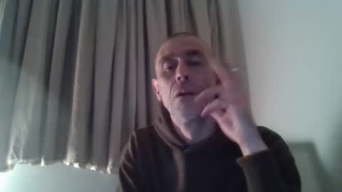 nirevess online show from March 7, 11:27 pm