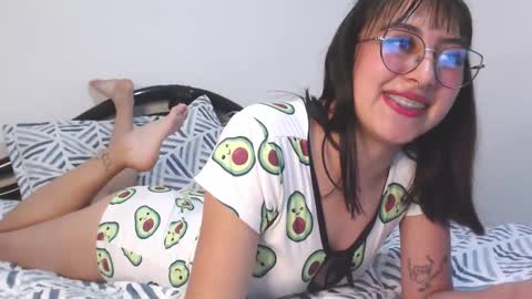 Daph J online show from January 14, 9:45 am