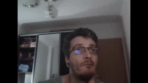 Snapshot of nmcandeias chatting on November 1, 1:06 am Nuno online show from November 1, 1:06 am