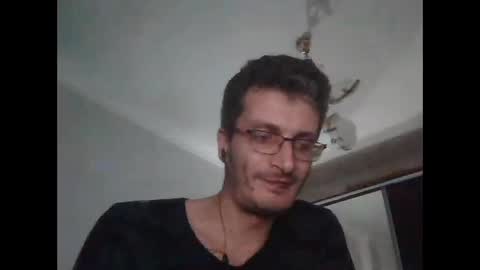 Snapshot of nmcandeias chatting on October 24, 8:53 pm Nuno online show from October 24, 8:53 pm