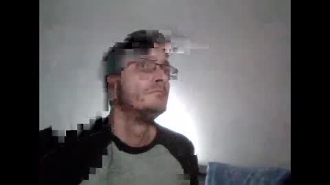 Snapshot of nmcandeias chatting on February 8, 4:47 am Nuno online show from February 8, 4:47 am