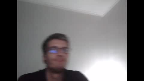 Snapshot of nmcandeias chatting on February 23, 4:07 am Nuno online show from February 23, 4:07 am