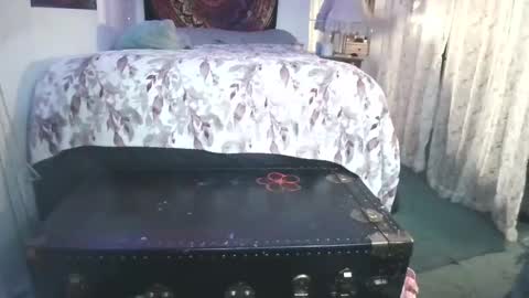 Leah online show from September 23, 12:54 pm