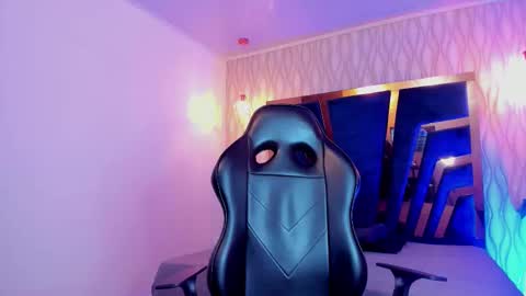 Noah online show from March 6, 6:07 pm