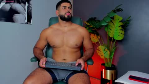 Noah online show from April 13, 10:36 pm