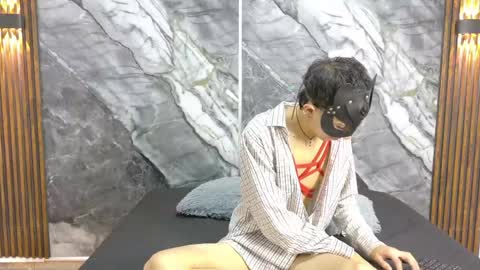    online show from May 29, 11:08 am