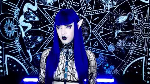 caroline online show from November 5, 2:57 am