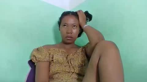 noellah online show from April 21, 5:03 am