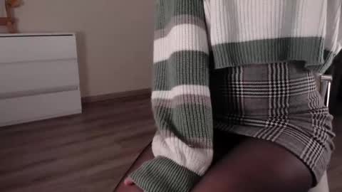 noelleneptune online show from December 24, 5:34 pm