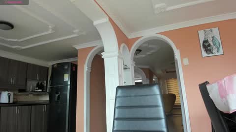  In instagram dayhannanoemi online show from October 12, 3:26 pm