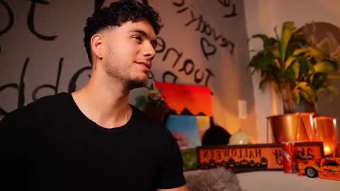 kevin online show from October 27, 12:32 am