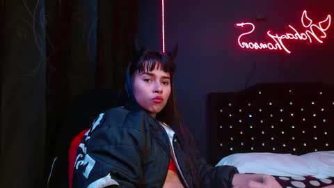 Noha Thomson online show from November 28, 2:41 am