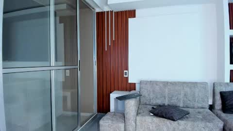 nohabennett7 online show from April 11, 5:45 am