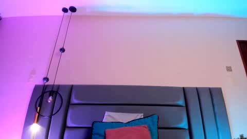 Nora Da Silva online show from March 4, 12:39 am