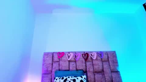 Nora Da Silva online show from June 11, 3:04 am