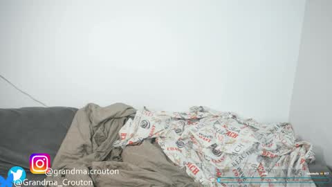 Ariane online show from March 22, 8:57 pm