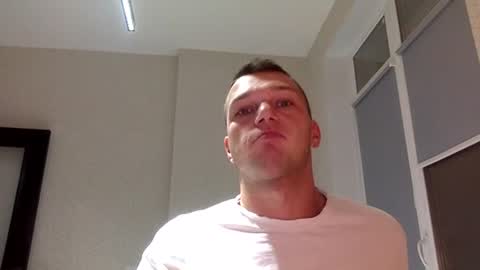 Justin online show from March 11, 7:28 pm