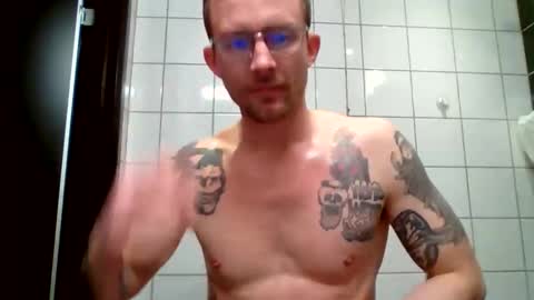 northernv1k1ng online show from March 22, 4:49 am