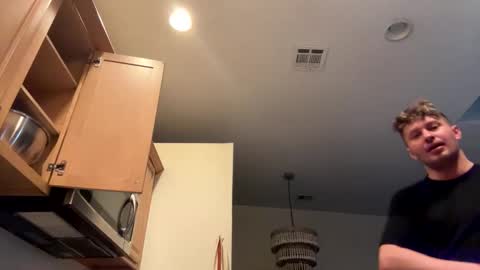 northofsouth_xxx online show from April 22, 9:38 am