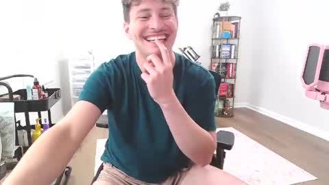 northofsouth_xxx online show from July 12, 3:48 pm