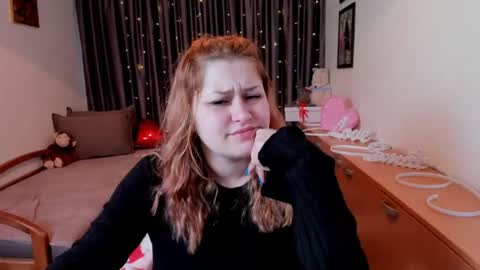 NORA online show from April 21, 3:02 am