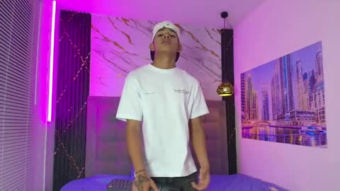 NOVA online show from May 31, 12:59 pm