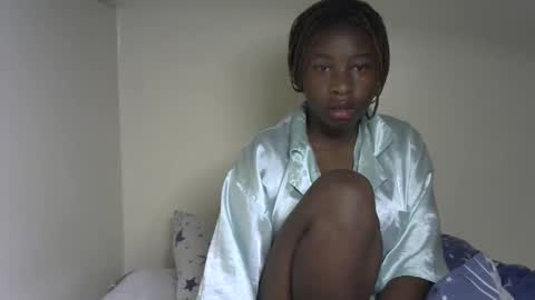 novaah online show from September 20, 12:35 am