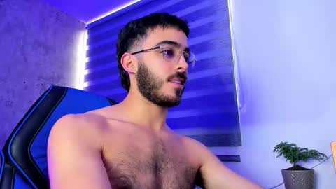 Nova online show from November 18, 12:19 pm