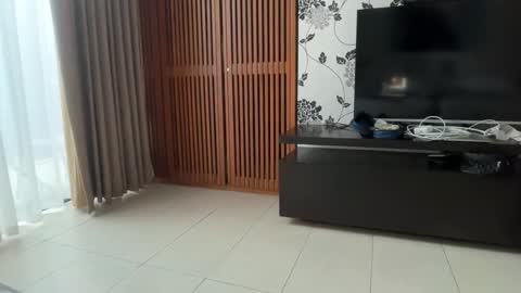 Nova Mills online show from November 5, 5:42 am