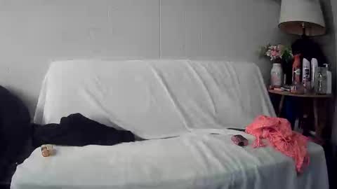 LucidXotix online show from April 25, 12:35 am