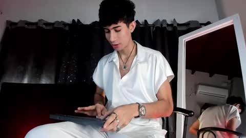 Nova online show from February 18, 11:43 am