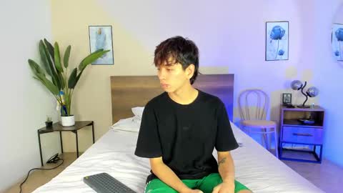 NovayBrian online show from September 25, 4:41 am