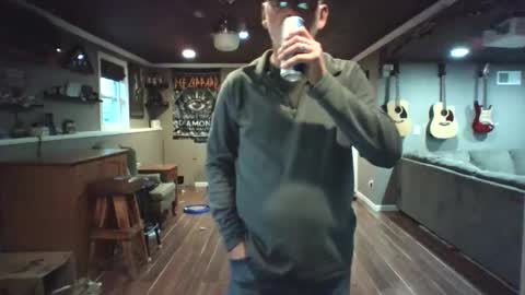 Snapshot of nudistguy194549 chatting on October 26, 9:47 pm Nudistguy online show from October 26, 9:47 pm