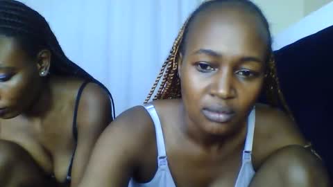 nutgal online show from April 20, 6:11 pm