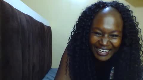 nutgal online show from October 13, 6:32 pm