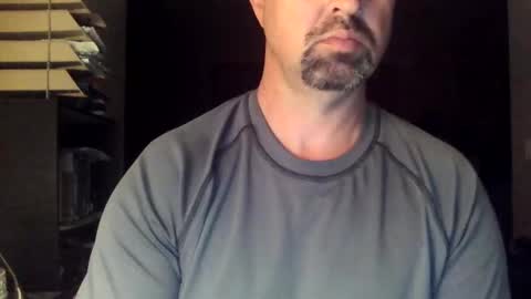 Snapshot of nvrenuff1979 chatting on October 23, 9:44 am nvrenuff1979 online show from October 23, 9:44 am